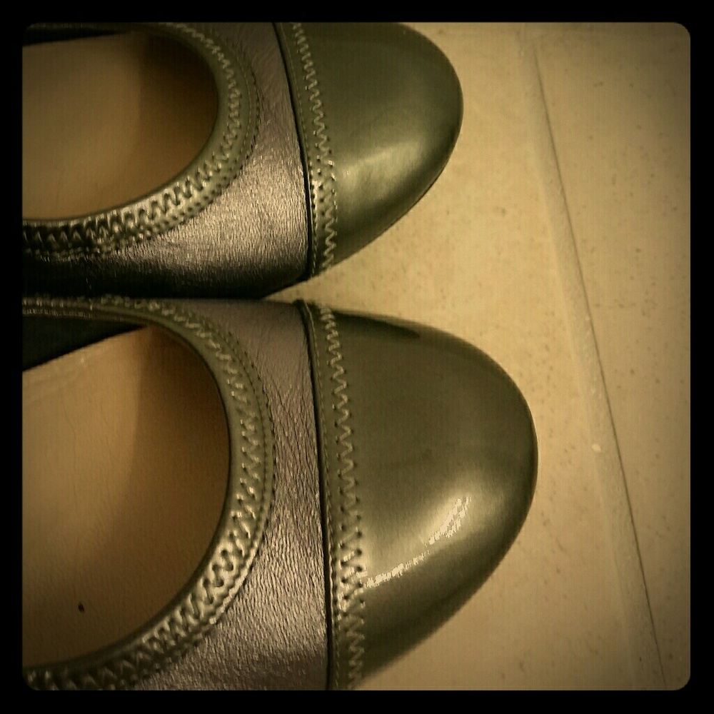 Cole Haan platinum silver wedge flats